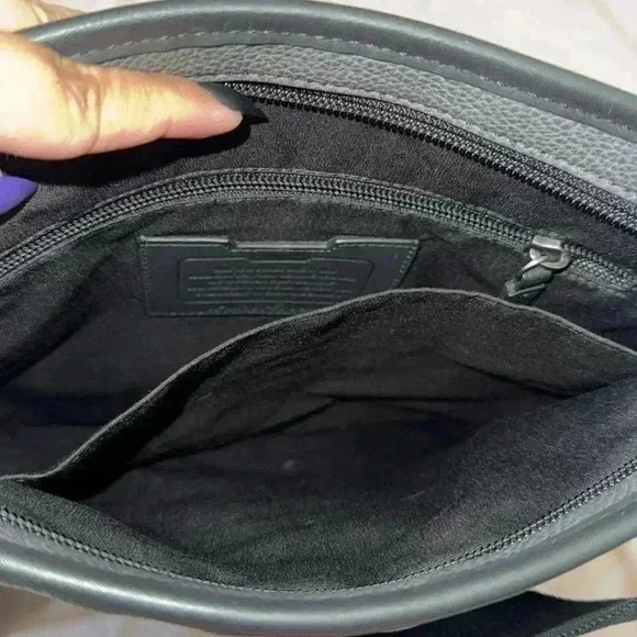 Coach Camden Messenger Tech Bag - Picture 9 of 14